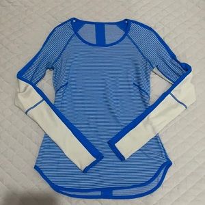 Long sleeve lululemon athletic reversible shirt